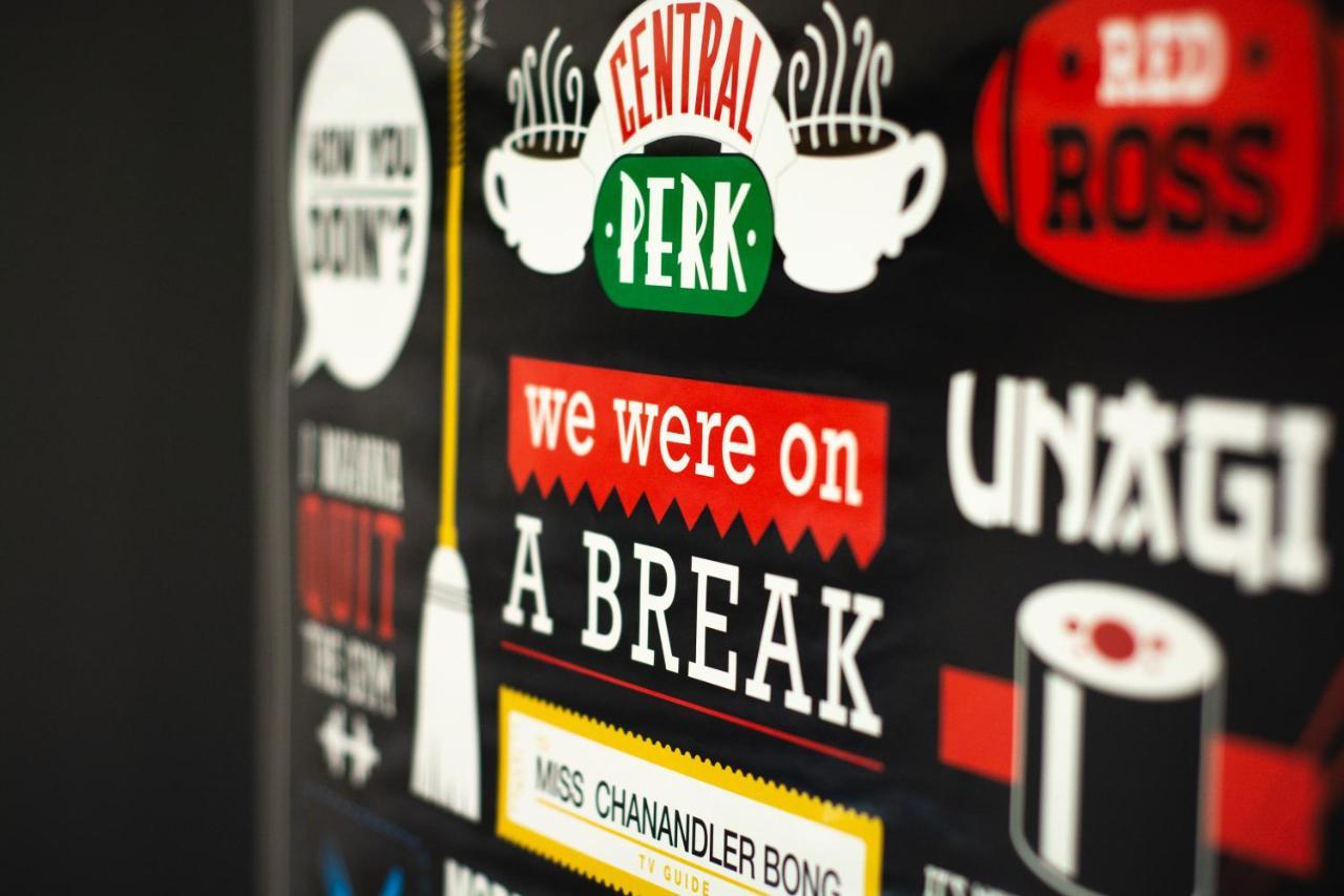 Central Perk Клодзко Экстерьер фото